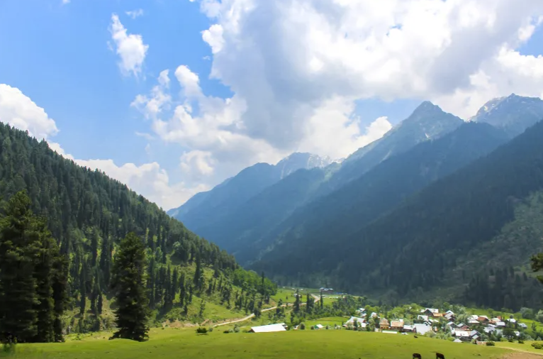 Pahalgam , Kashmir