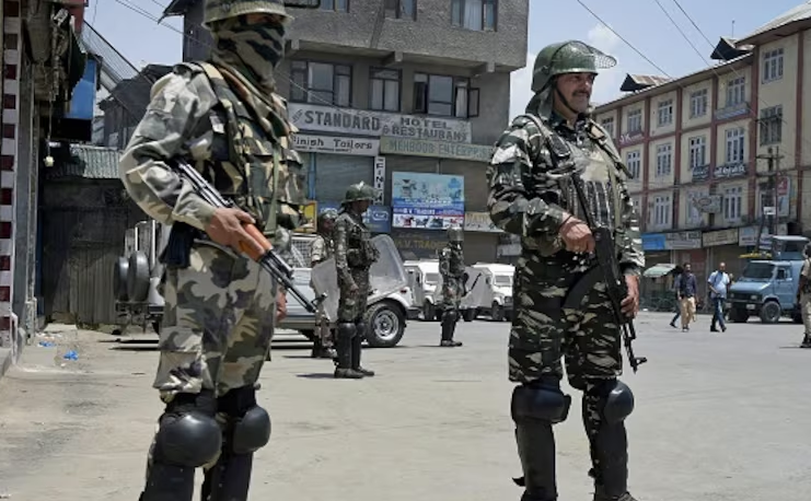 Army in Kashmir , India